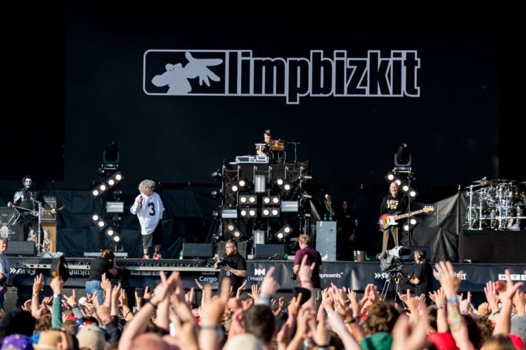 Limp Bizkit sues UMG, alleging $200M in withheld royalties and unfair financial practices. Photo by Sven Mandel, WikiMedia.